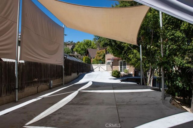 933 Eastside Rd, El Cajon, CA 92020