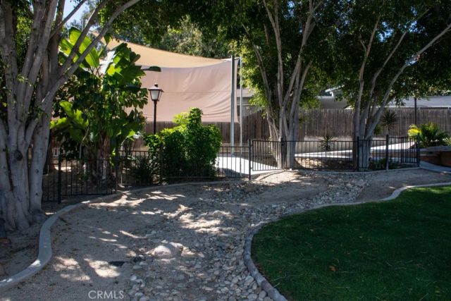 933 Eastside Rd, El Cajon, CA 92020