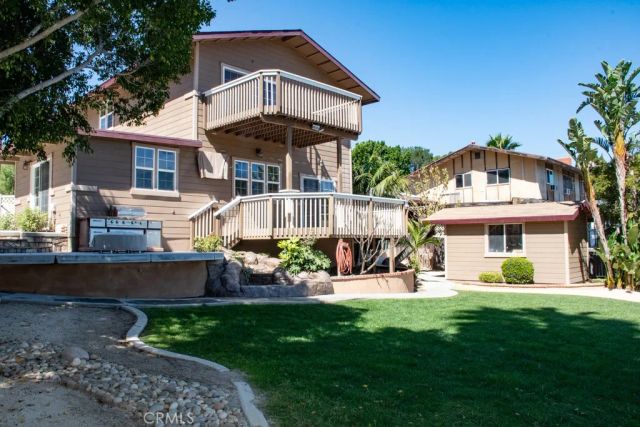 933 Eastside Rd, El Cajon, CA 92020
