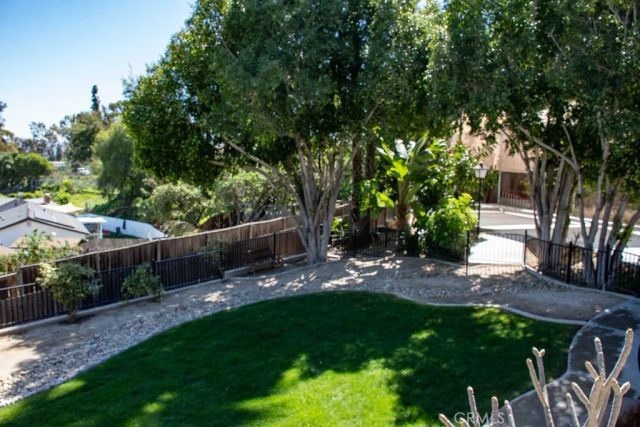 933 Eastside Rd, El Cajon, CA 92020