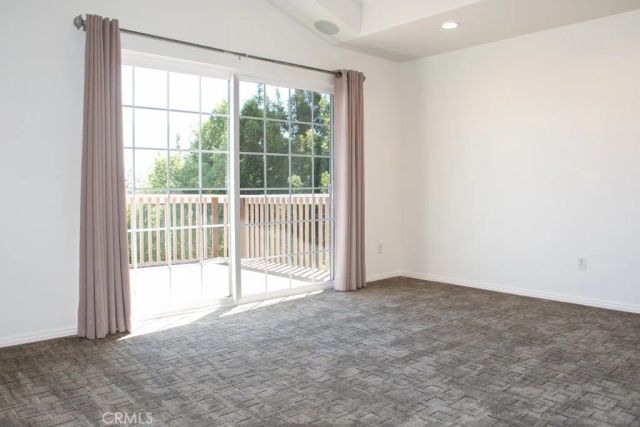 933 Eastside Rd, El Cajon, CA 92020