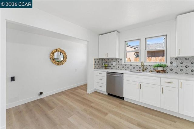 2551 Carlsbad Ave, Sacramento, CA 95821