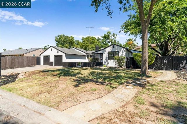 2551 Carlsbad Ave, Sacramento, CA 95821