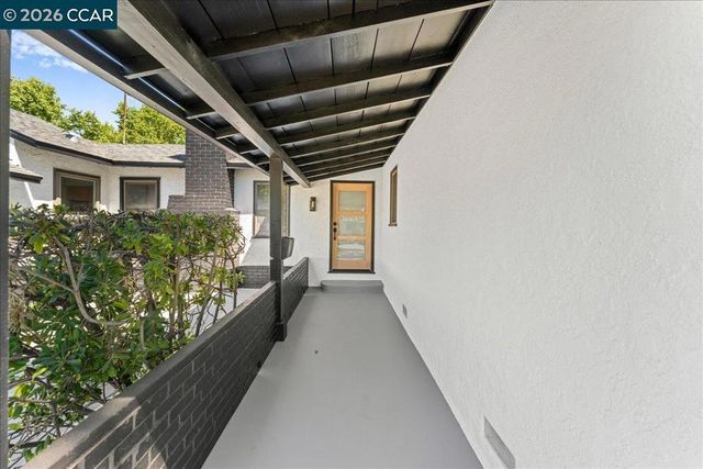 2551 Carlsbad Ave, Sacramento, CA 95821