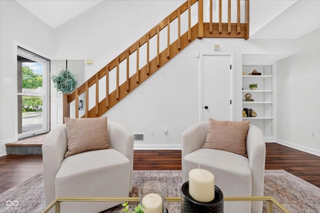 2522 Spring Hill Court, Indianapolis, IN 46268
