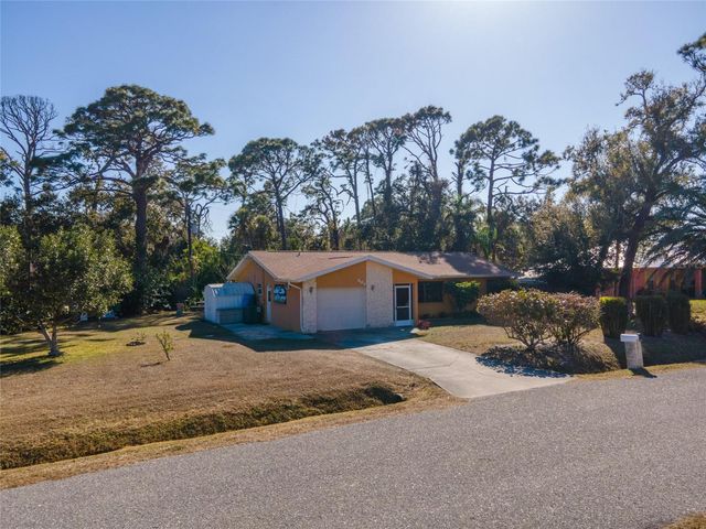 207 OBERLIN ROAD, Venice, FL 34293