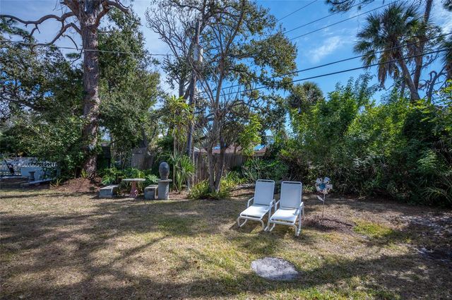 207 OBERLIN ROAD, Venice, FL 34293