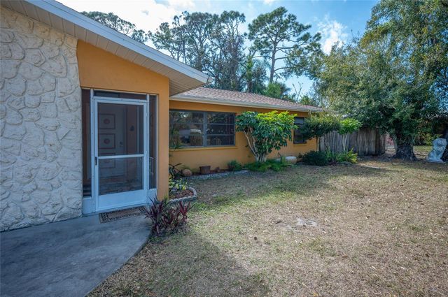 207 OBERLIN ROAD, Venice, FL 34293