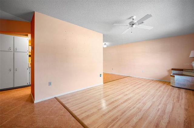 207 OBERLIN ROAD, Venice, FL 34293