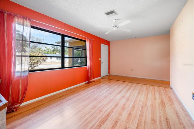 207 OBERLIN ROAD, Venice, FL 34293