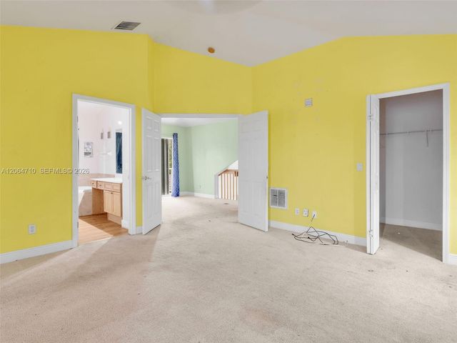 928 SE 5 Ct, Cape Coral, FL 33990