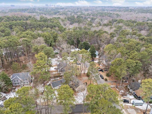 5916 Applewood Lane, Raleigh, NC 27609