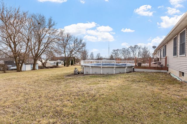 17931 Lincoln Court, Lowell, IN 46356
