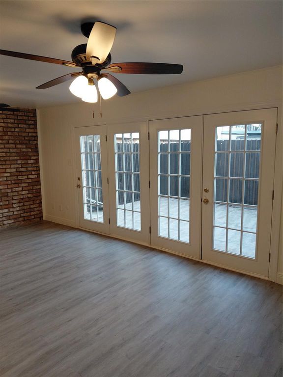 13150 Trail Hollow, Houston, TX 77079