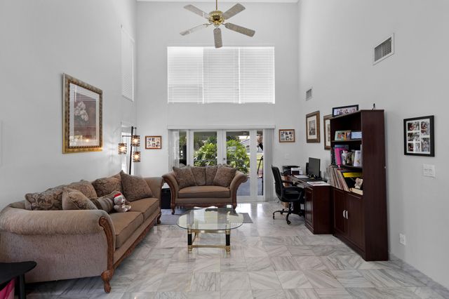5525 NW 54th Circle, Coconut Creek, FL 33073