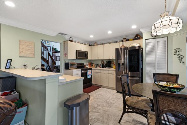 5525 NW 54th Circle, Coconut Creek, FL 33073
