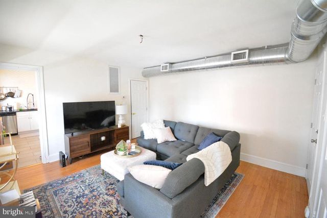 130 GREEN LN #2, Philadelphia, PA 19127