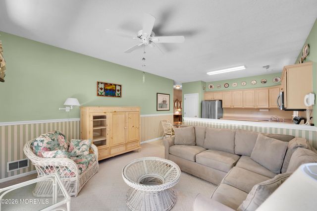 2 Spring Meadow Drive, Lakewood, NJ 08701