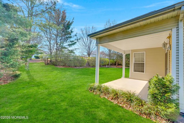 2 Spring Meadow Drive, Lakewood, NJ 08701