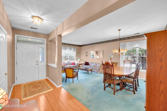 2 Spring Meadow Drive, Lakewood, NJ 08701