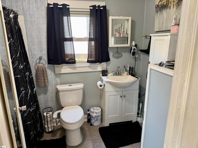 131 Montpelier Street, Gaffney, SC 29340