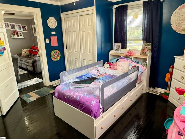 131 Montpelier Street, Gaffney, SC 29340