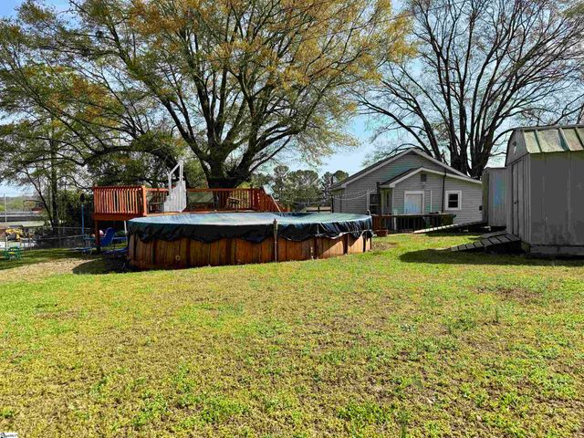 131 Montpelier Street, Gaffney, SC 29340