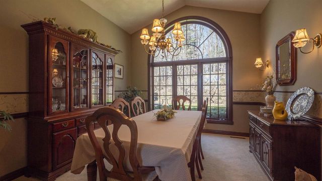 N4655 QUINTESSENCE COURT, New London, WI 54961