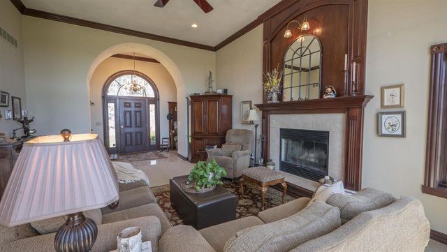 N4655 QUINTESSENCE COURT, New London, WI 54961