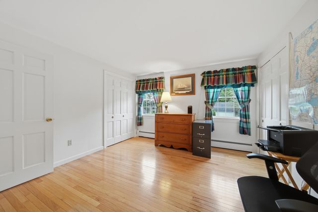 41 Nottingham Drive, Nashua, NH 03062