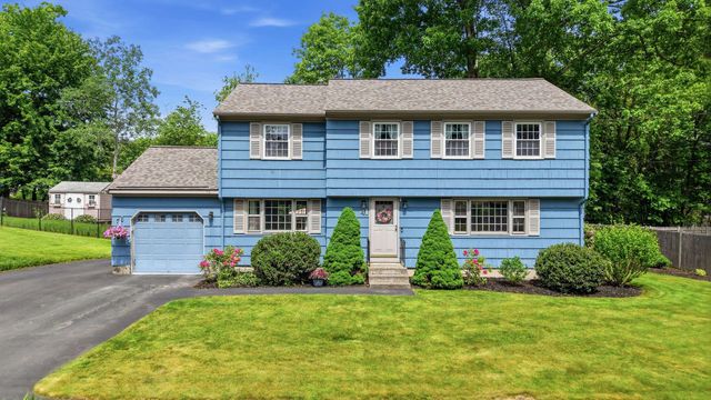 41 Nottingham Drive, Nashua, NH 03062