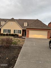 323 PAINE LAKE DRIVE, Sevierville, TN 37862