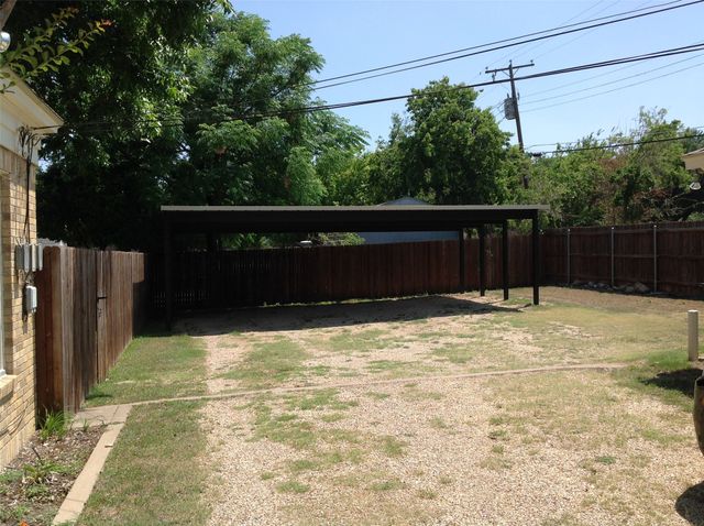 4105 Lafayette Avenue, Fort Worth, TX 76107