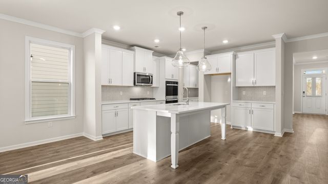 1611 LaceBark Elm Way, Lawrenceville, GA 30045