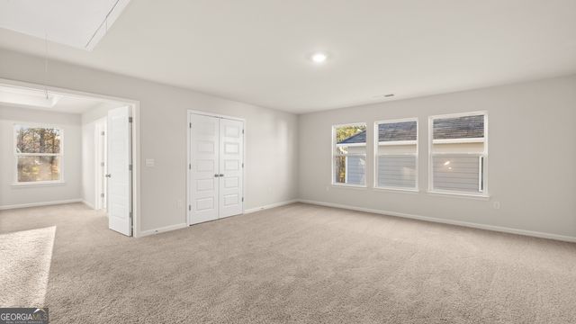 1611 LaceBark Elm Way, Lawrenceville, GA 30045