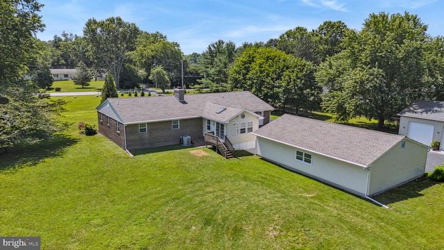 677 OLD PORTER RD, Bear, DE 19701