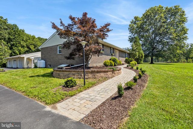 677 OLD PORTER RD, Bear, DE 19701