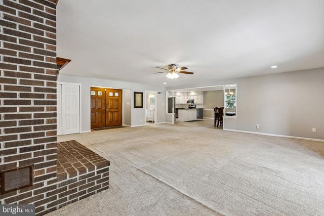 677 OLD PORTER RD, Bear, DE 19701