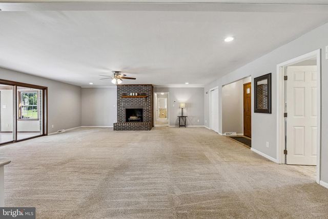 677 OLD PORTER RD, Bear, DE 19701
