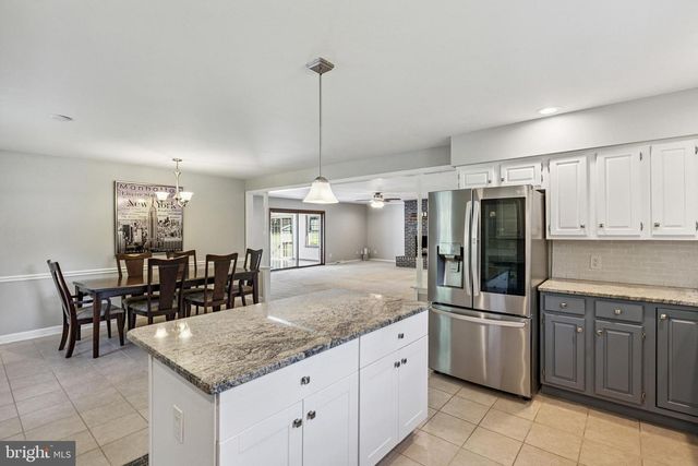 677 OLD PORTER RD, Bear, DE 19701