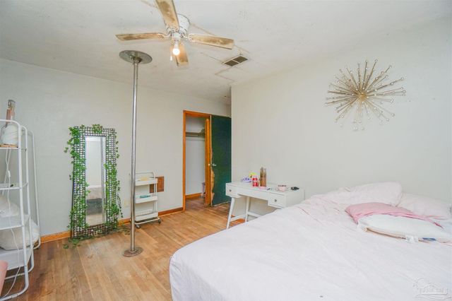 6401 Myrtle Hill Cir, Pensacola, FL 32506