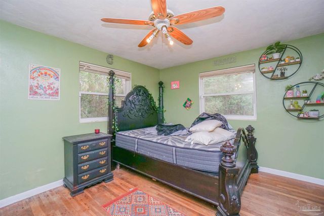 6401 Myrtle Hill Cir, Pensacola, FL 32506