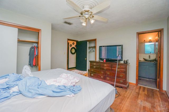 6401 Myrtle Hill Cir, Pensacola, FL 32506