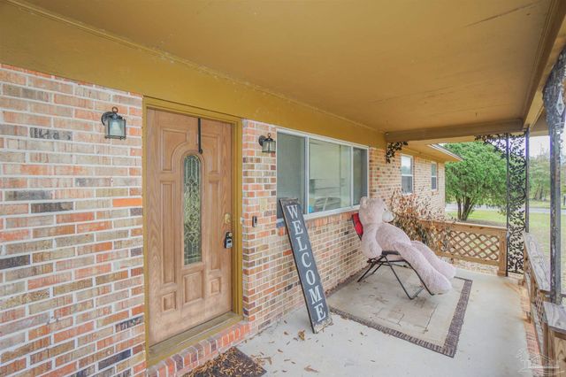 6401 Myrtle Hill Cir, Pensacola, FL 32506