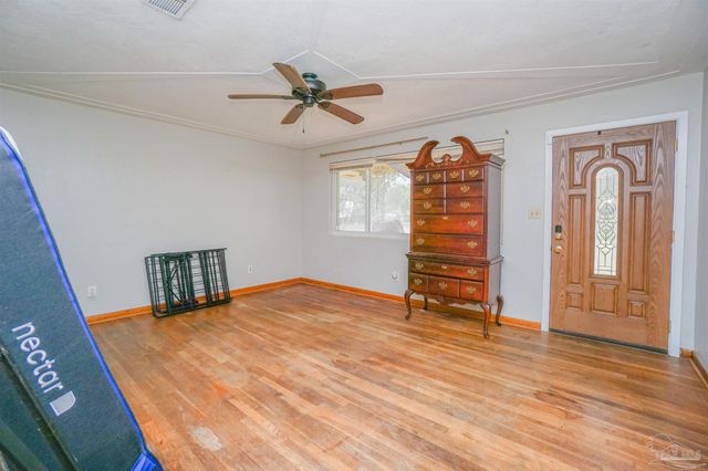 6401 Myrtle Hill Cir, Pensacola, FL 32506