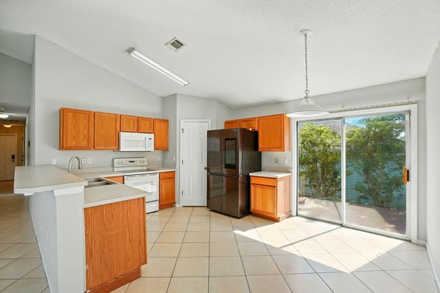131 Nivana Drive, Crestview, FL 32536