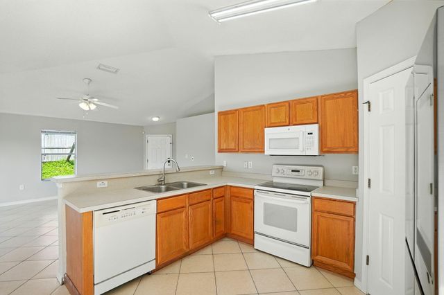 131 Nivana Drive, Crestview, FL 32536