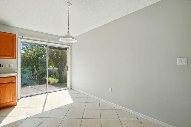 131 Nivana Drive, Crestview, FL 32536