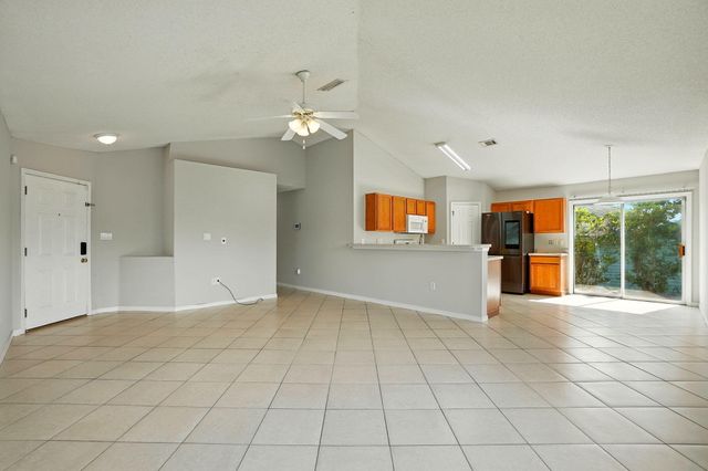131 Nivana Drive, Crestview, FL 32536