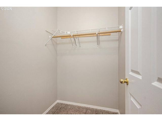 730 Ne PACIFIC Dr, Fairview, OR 97024